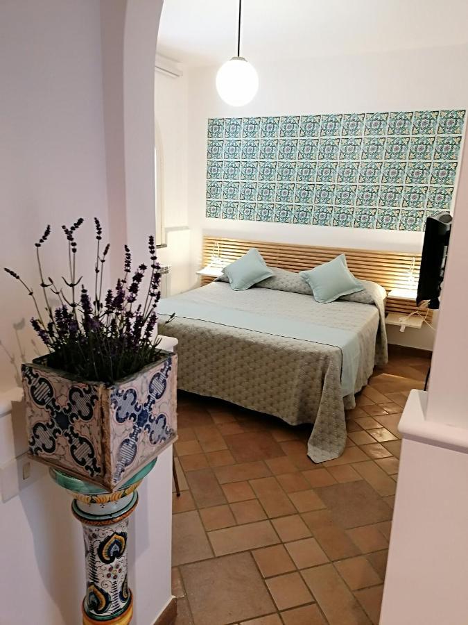 B&B Villa Teresa Sorrento Exterior photo