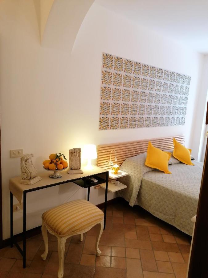 B&B Villa Teresa Sorrento Exterior photo