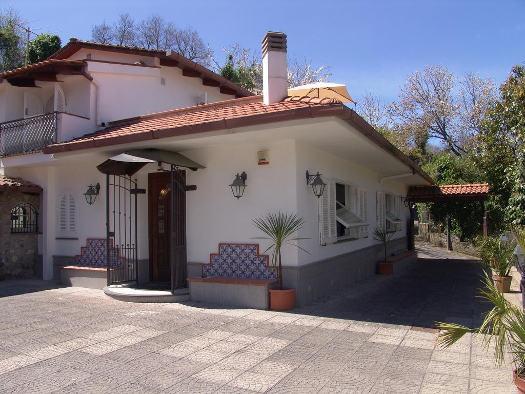 B&B Villa Teresa Sorrento Exterior photo